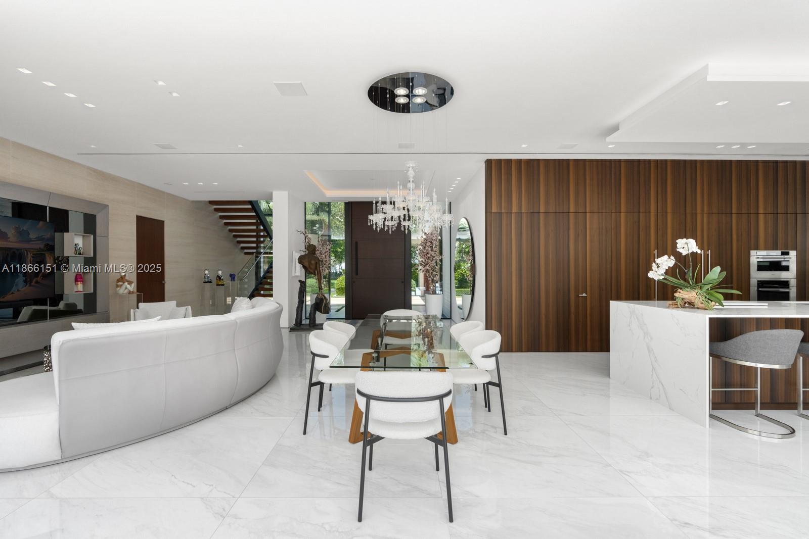 4550 Island Rd Miami, FL 33137