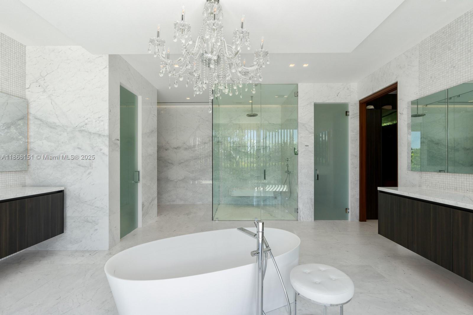 4550 Island Rd Miami, FL 33137