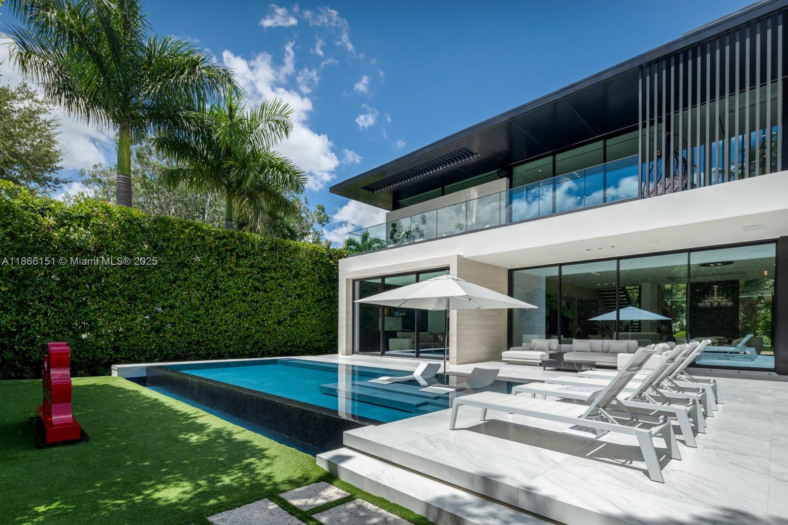 4550 Island Rd Miami, FL 33137