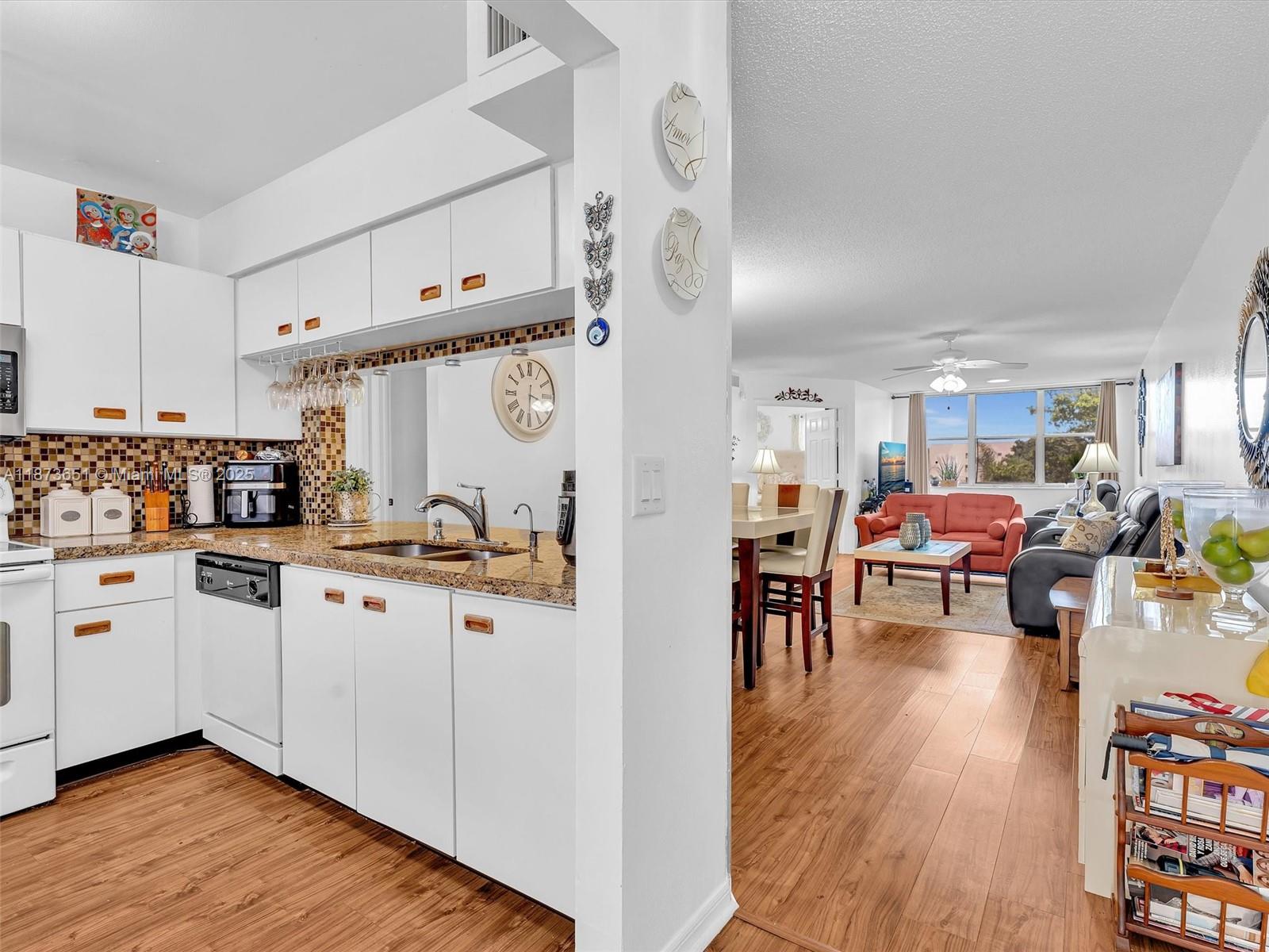 2524 NW 104th Ave #308,Sunrise, FL 33322