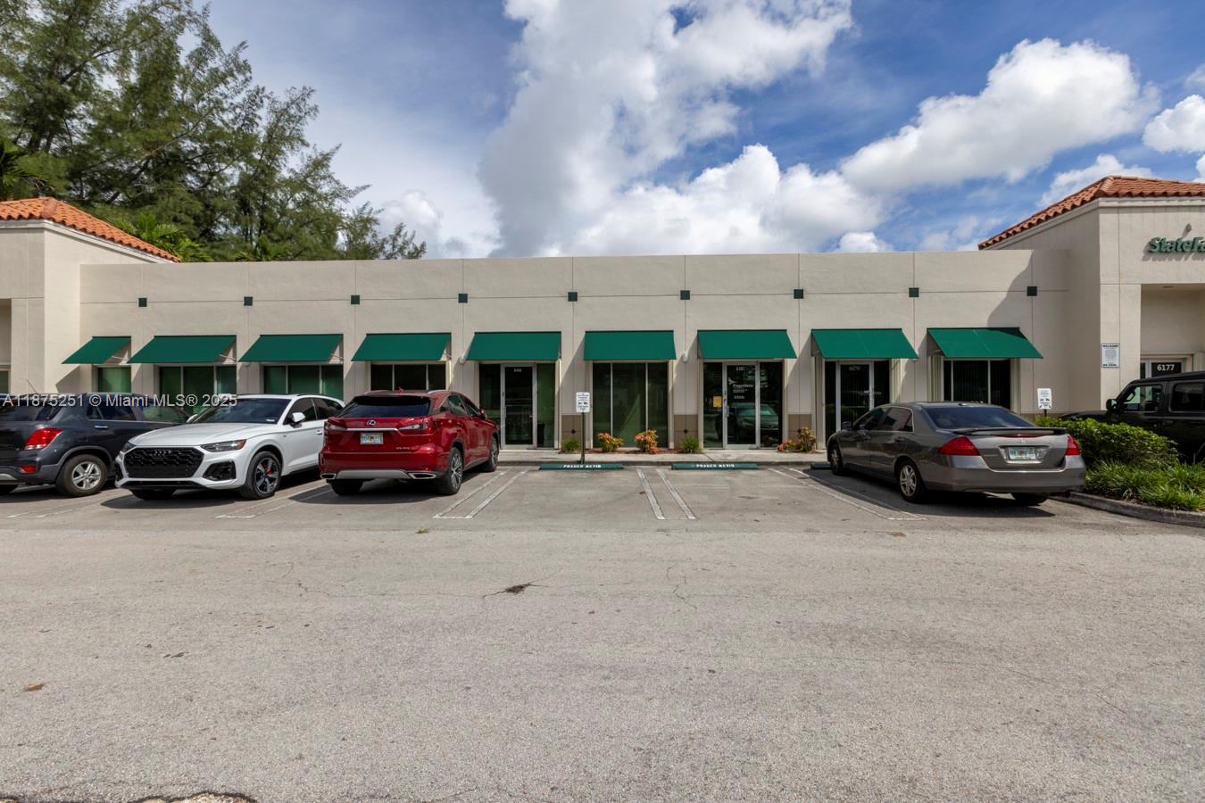 6181 Miami Lks Dr E