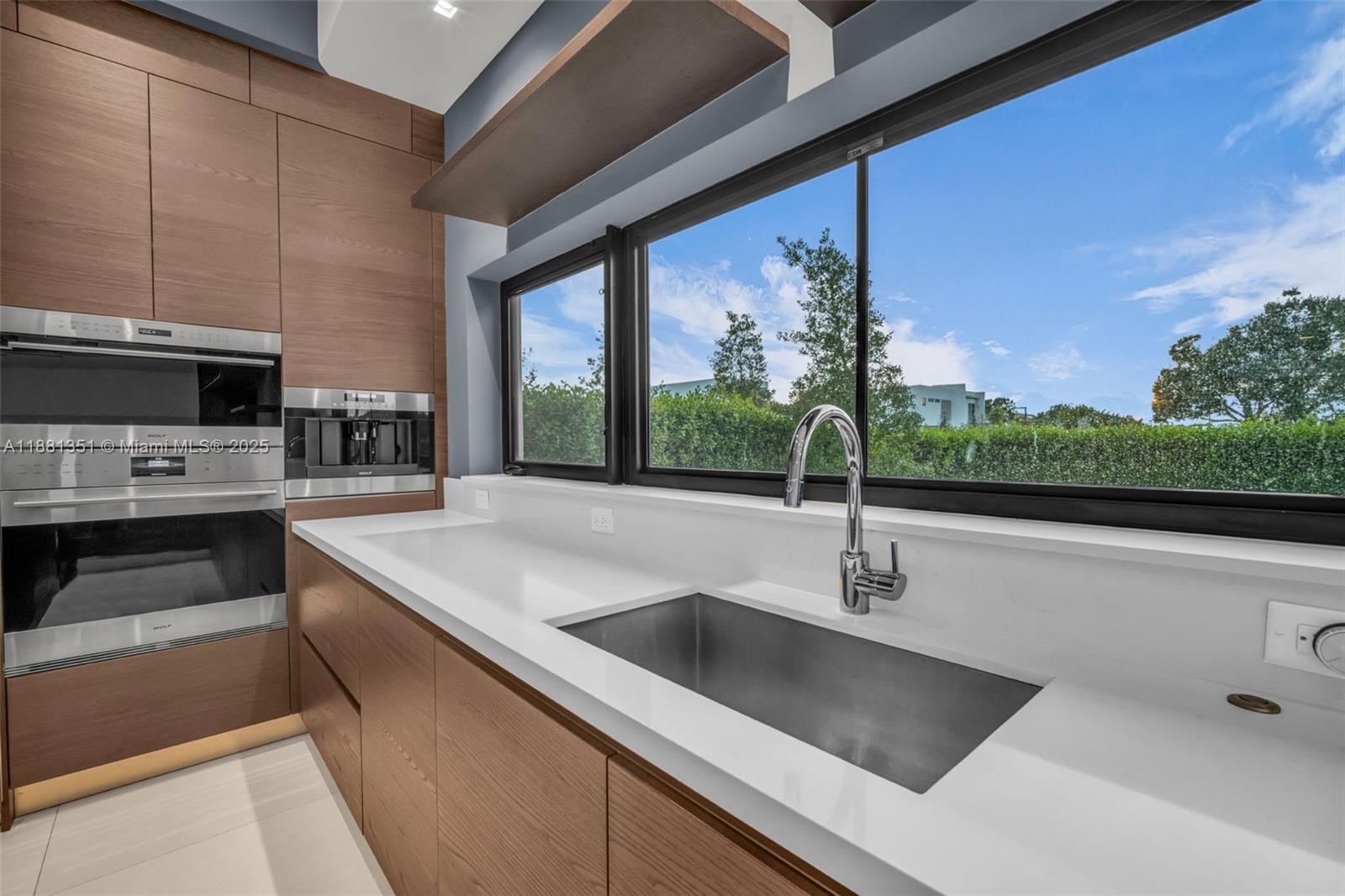 Undisclosed Address Weston, FL 33326