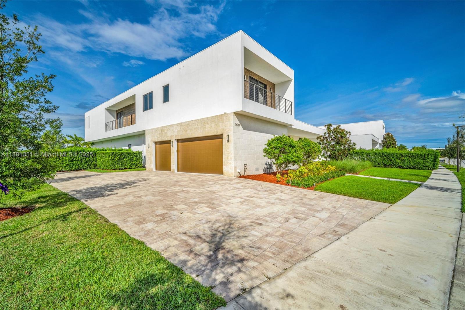 Undisclosed Address Weston, FL 33326