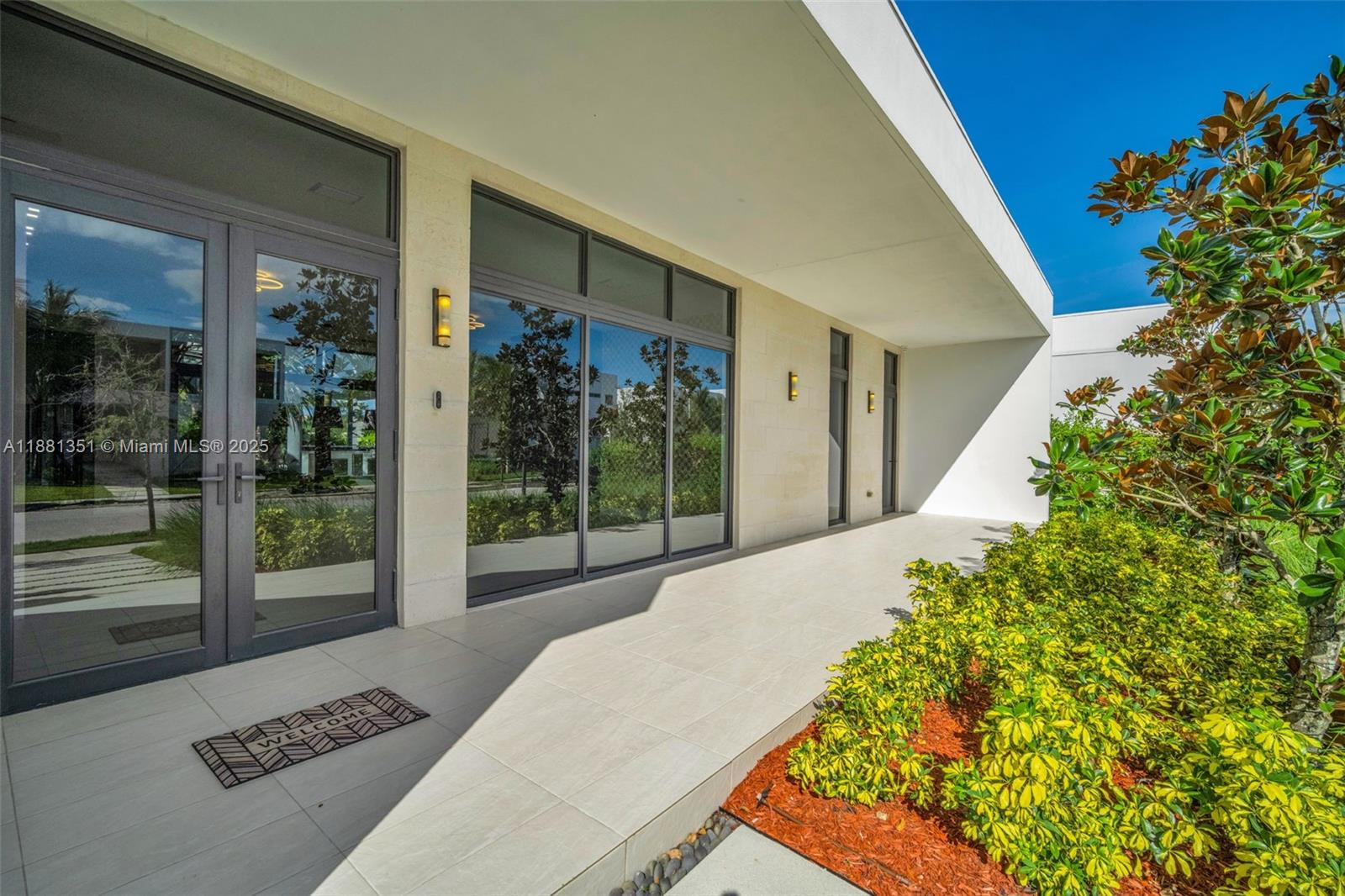 Undisclosed Address Weston, FL 33326