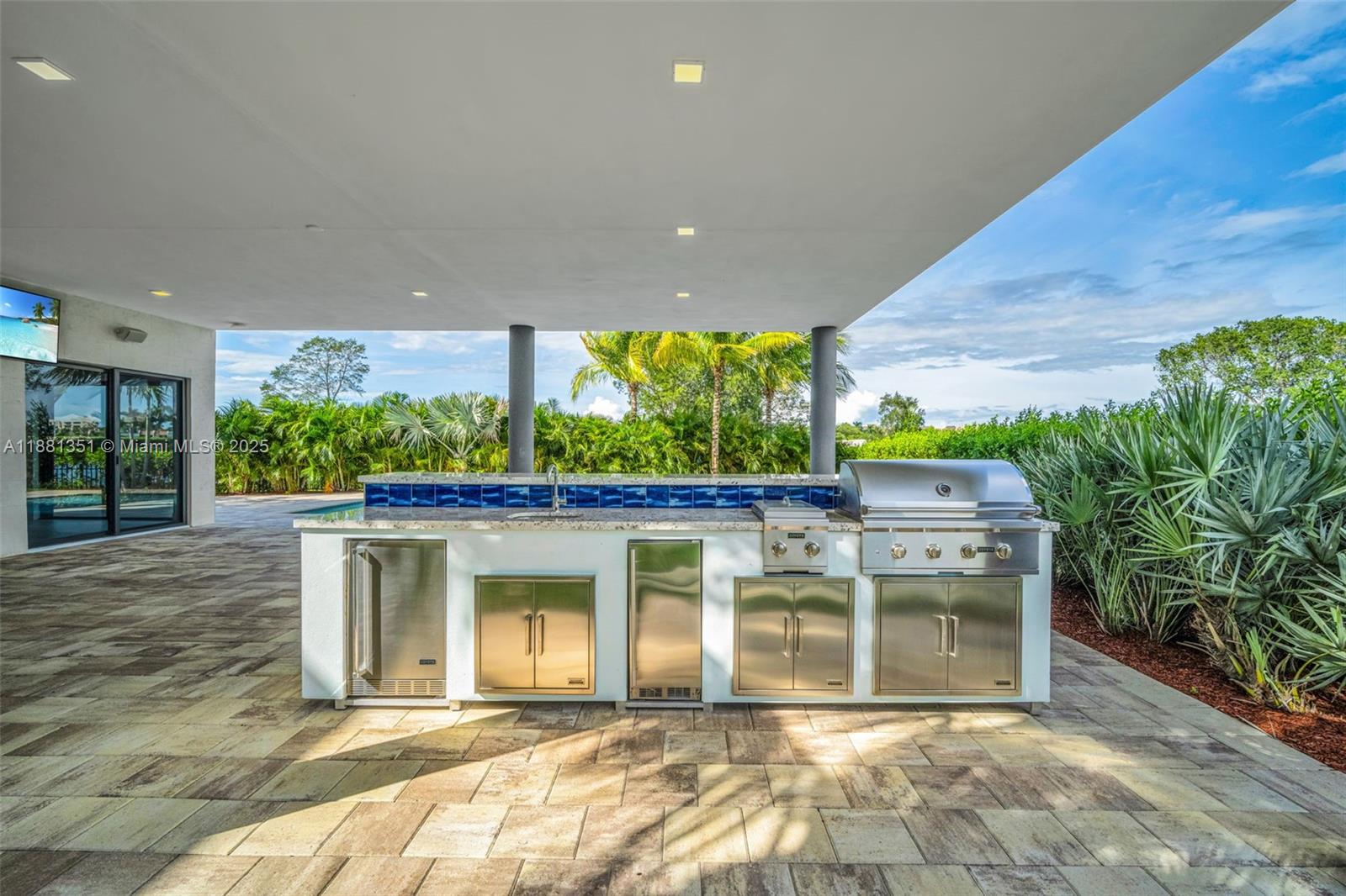 Undisclosed Address Weston, FL 33326