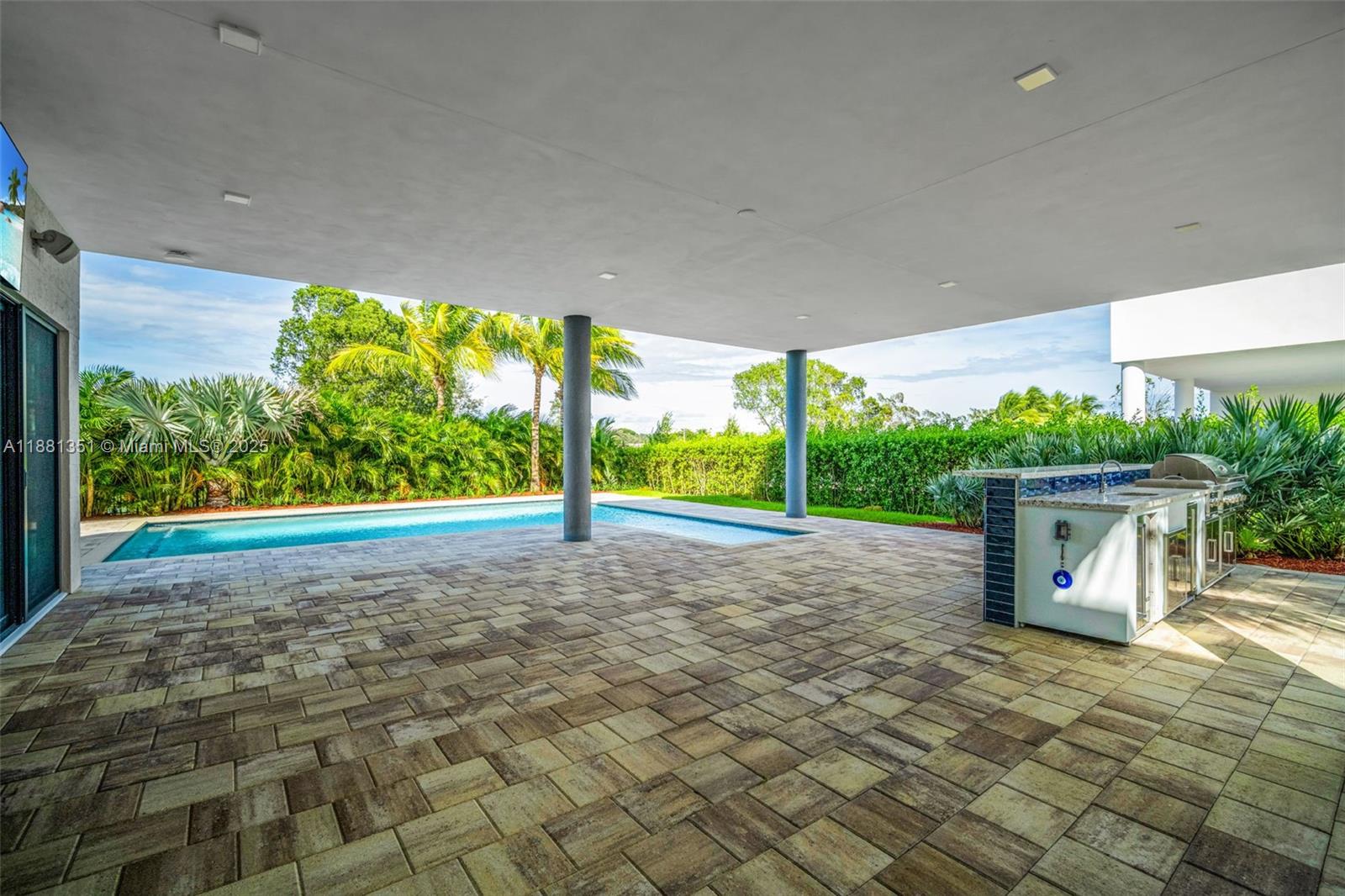 Undisclosed Address Weston, FL 33326
