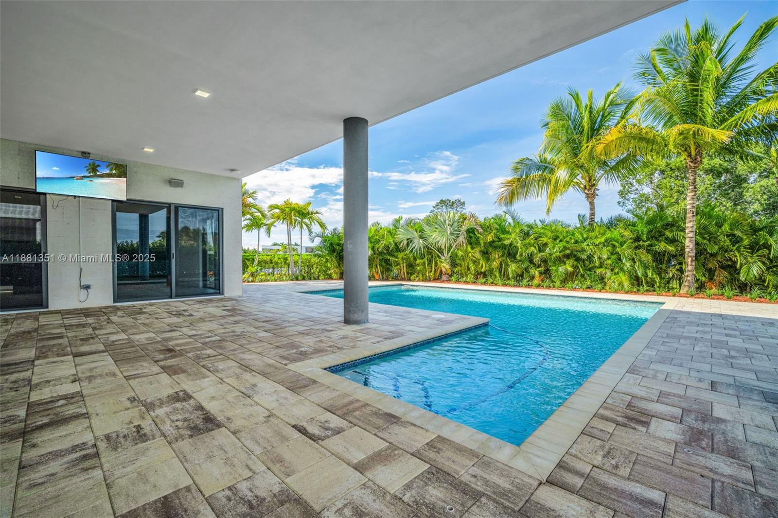 Undisclosed Address Weston, FL 33326