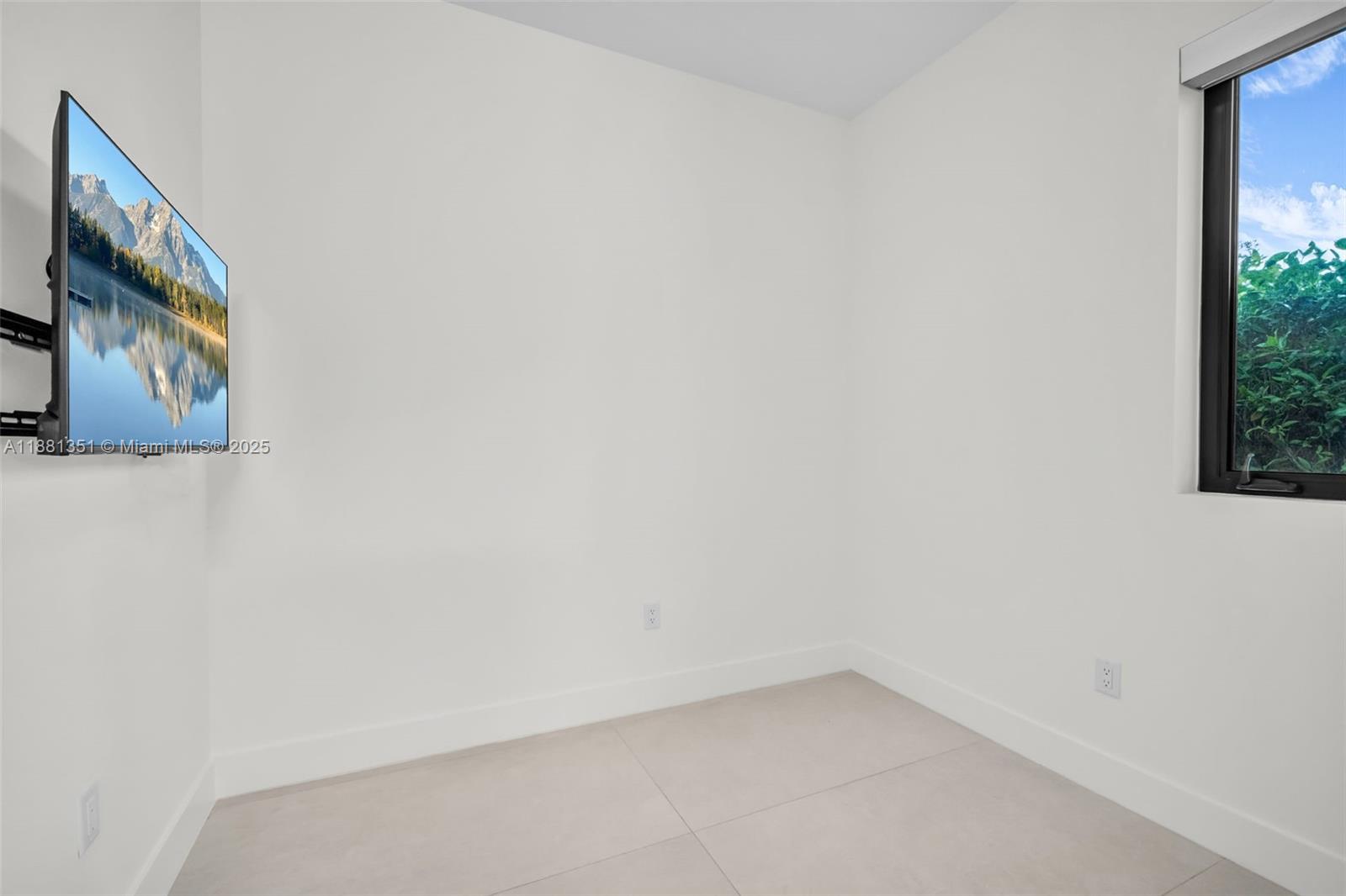 Undisclosed Address Weston, FL 33326