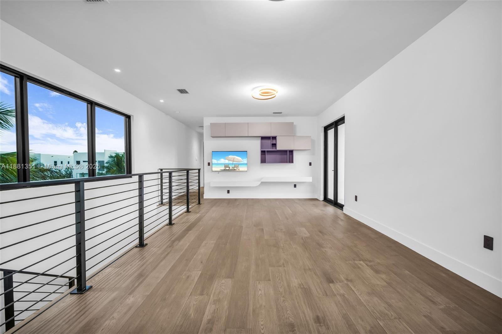 Undisclosed Address Weston, FL 33326