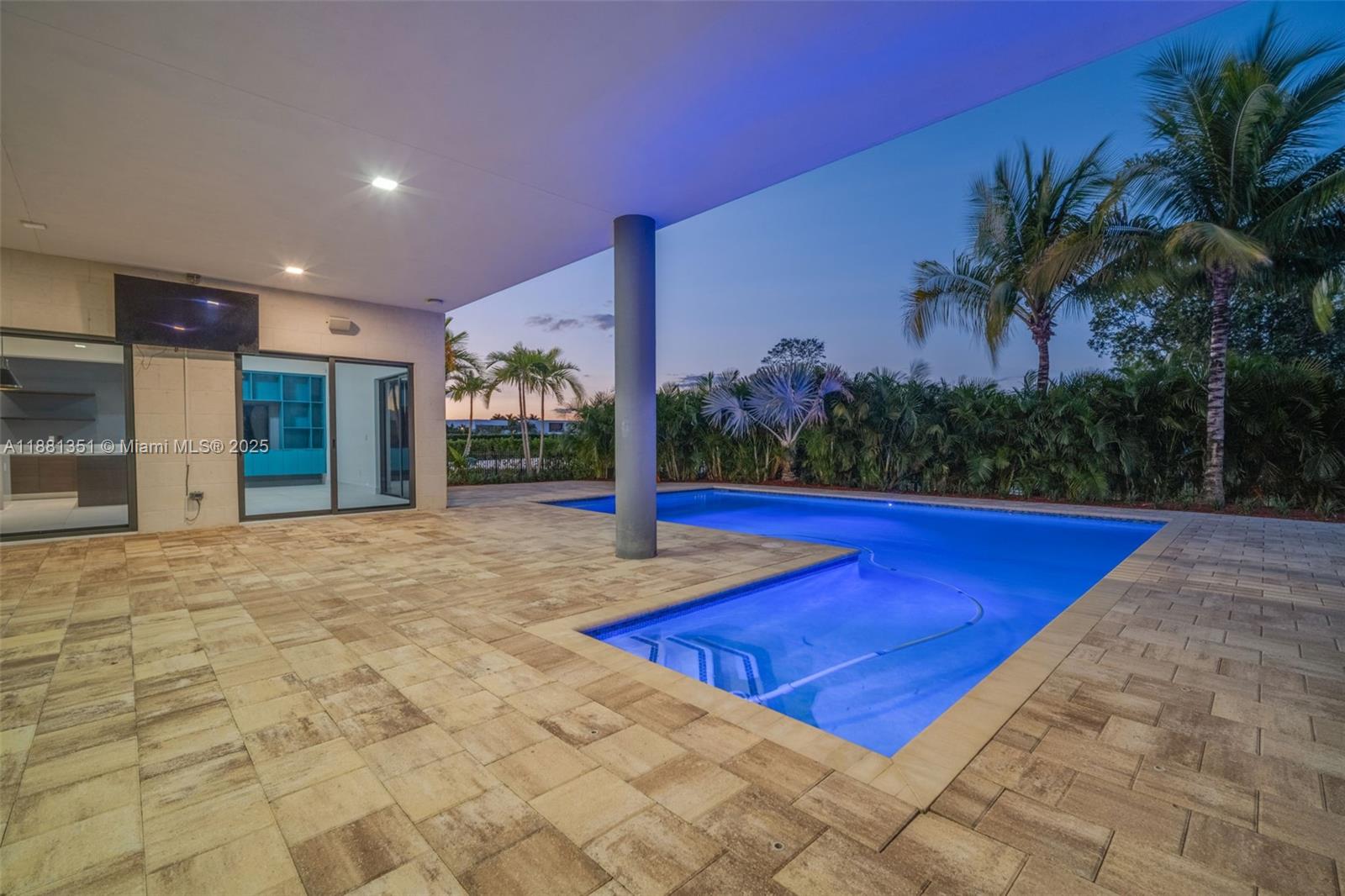 Undisclosed Address Weston, FL 33326