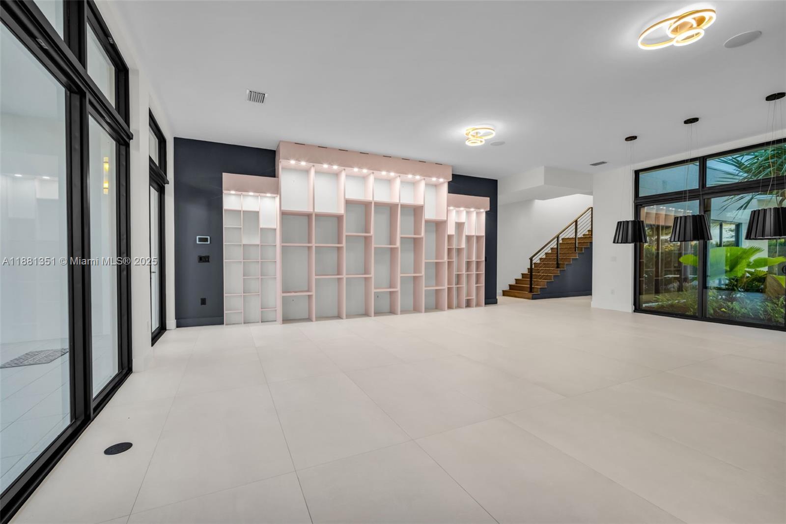 Undisclosed Address Weston, FL 33326