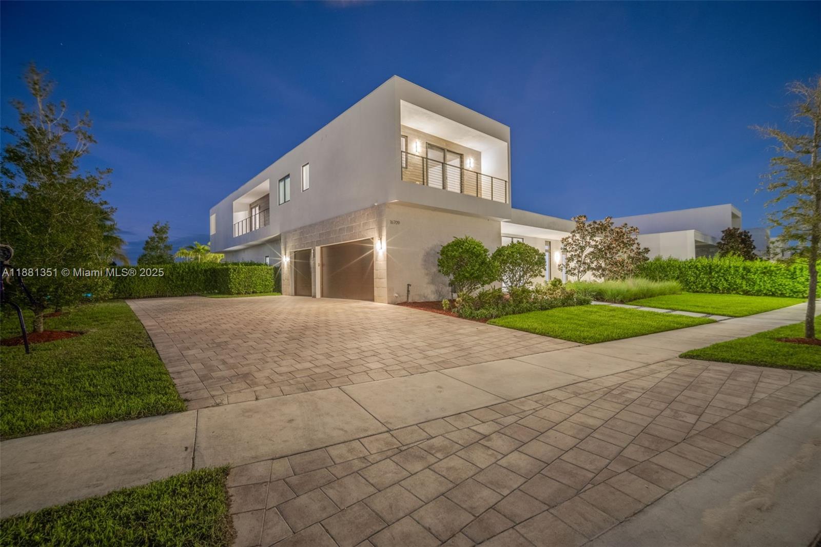 Undisclosed Address Weston, FL 33326