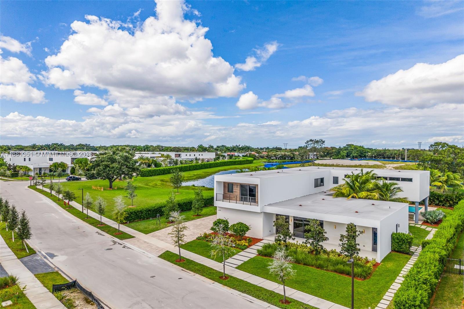 Undisclosed Address Weston, FL 33326