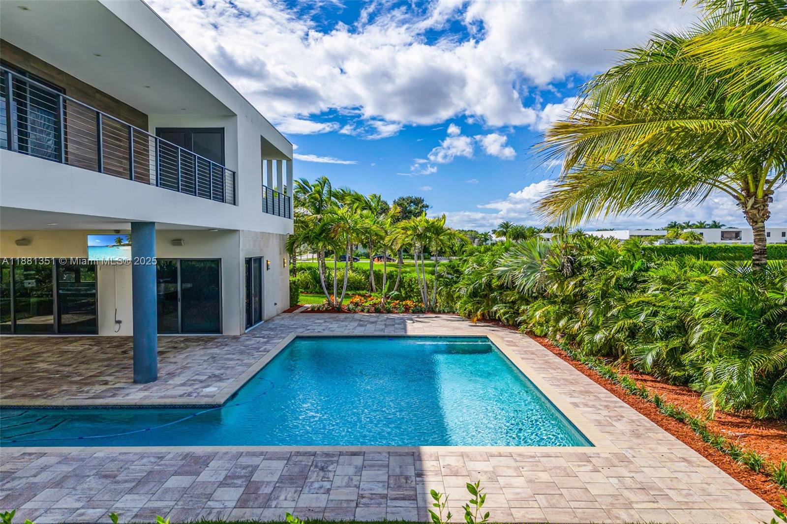 Undisclosed Address Weston, FL 33326