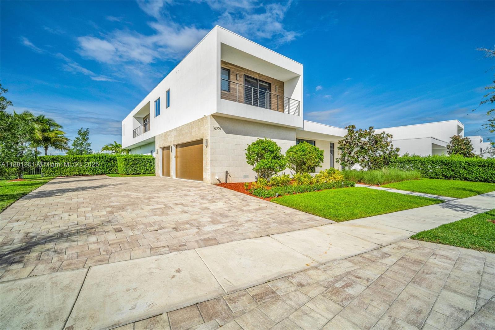 Undisclosed Address Weston, FL 33326