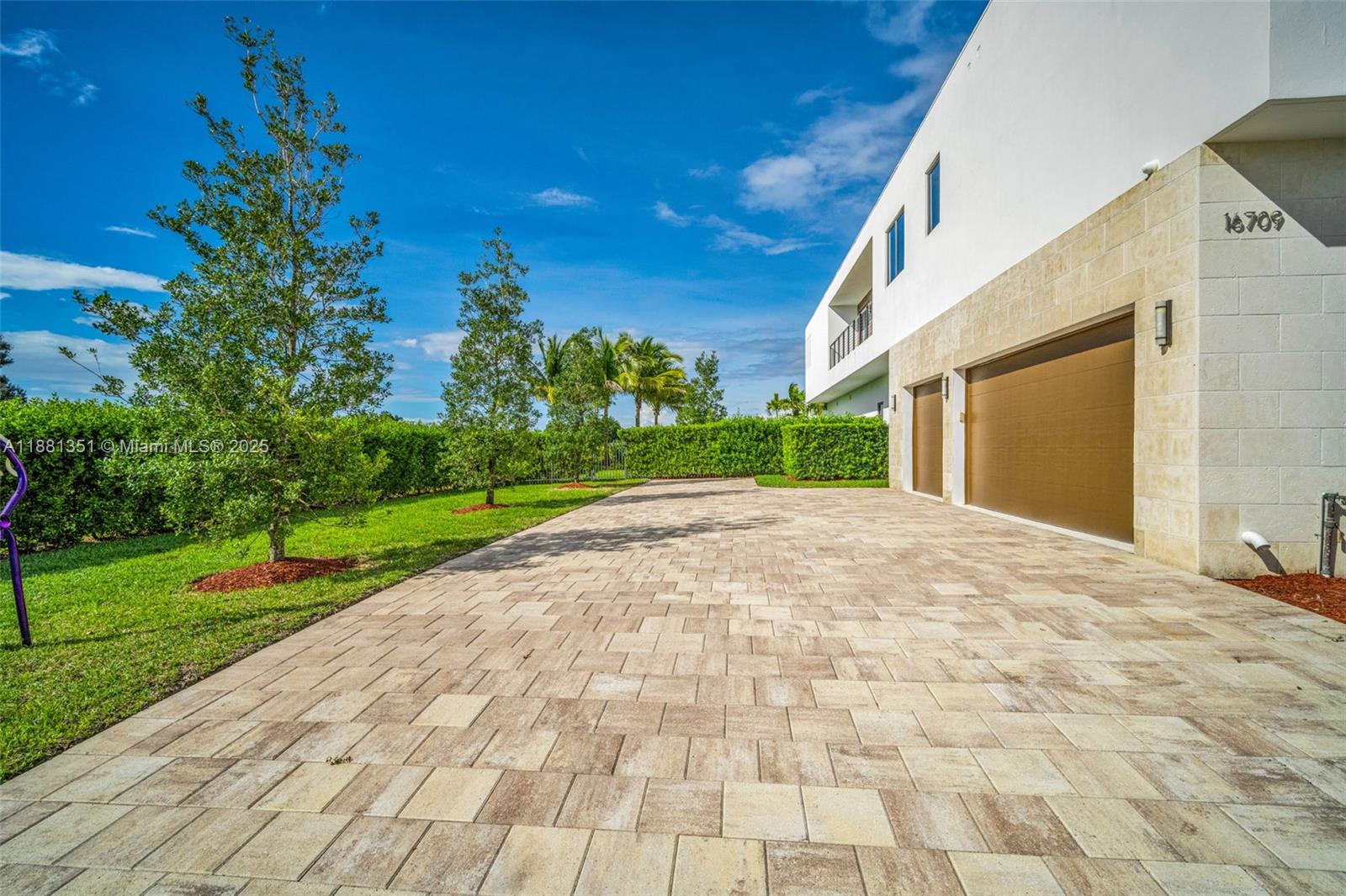 Undisclosed Address Weston, FL 33326