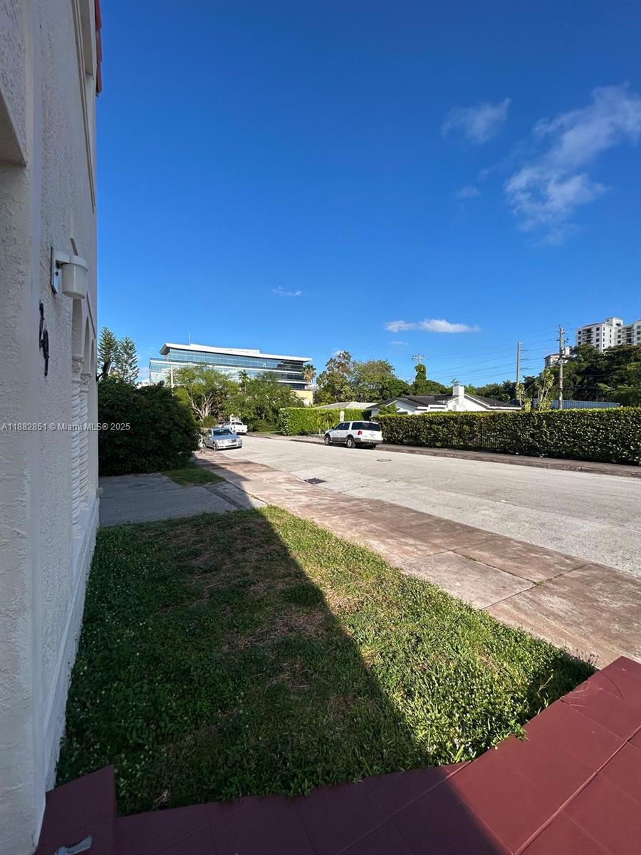 29 Oviedo Ave Coral Gables, FL 33134