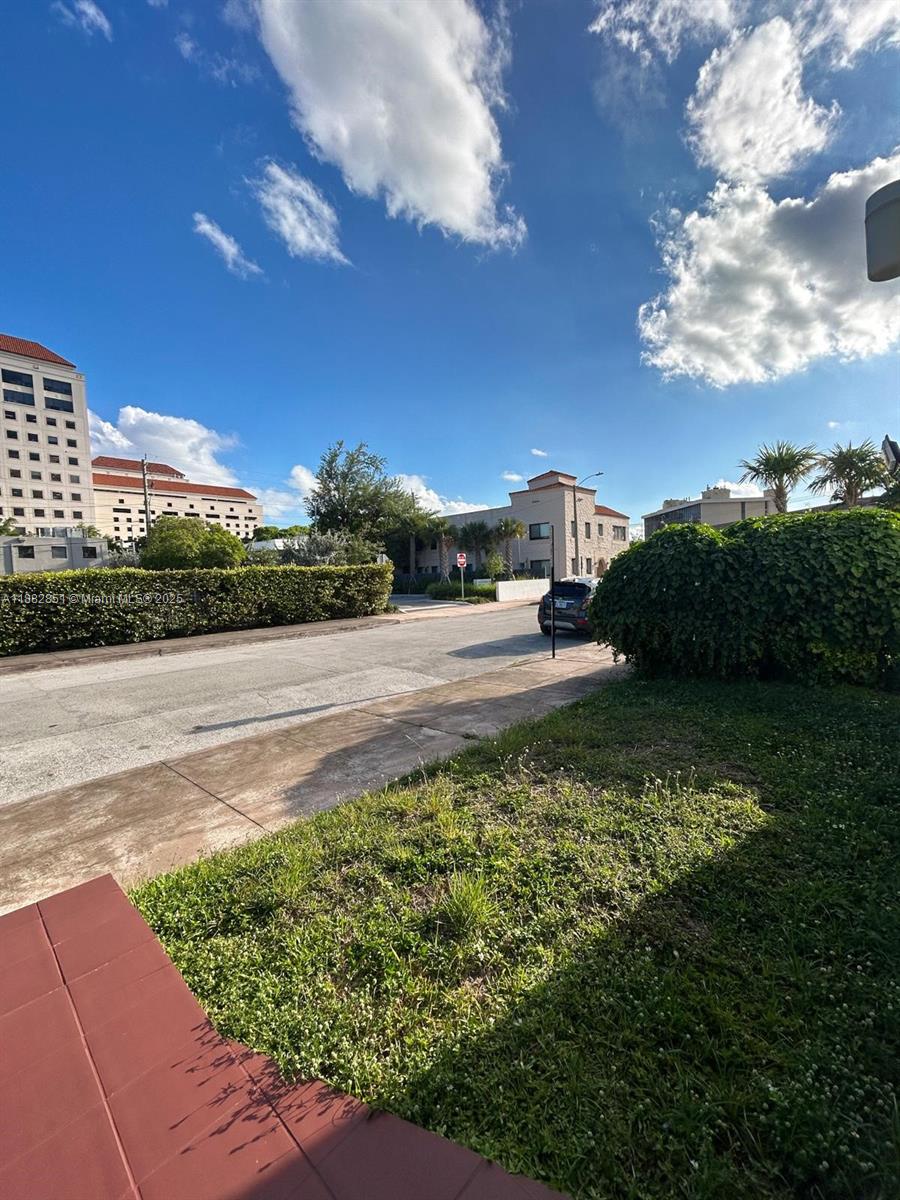 29 Oviedo Ave Coral Gables, FL 33134