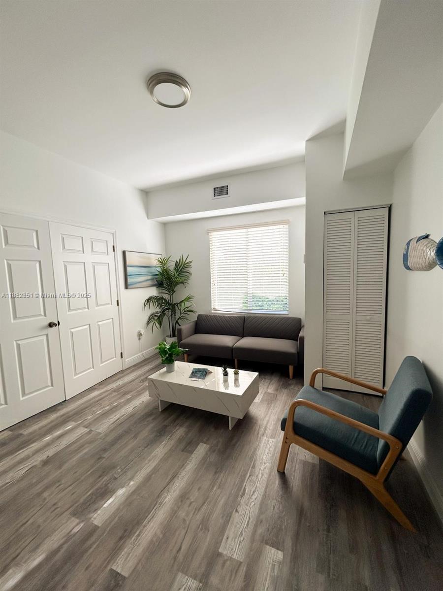 29 Oviedo Ave Coral Gables, FL 33134