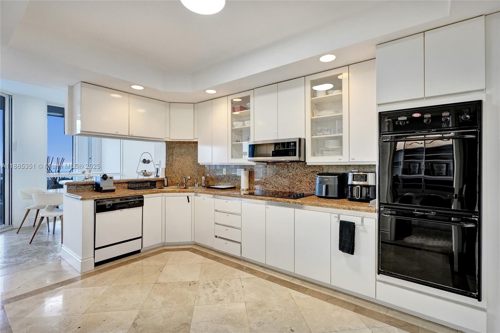 21150 Point Pl #1804 Aventura, FL 33180