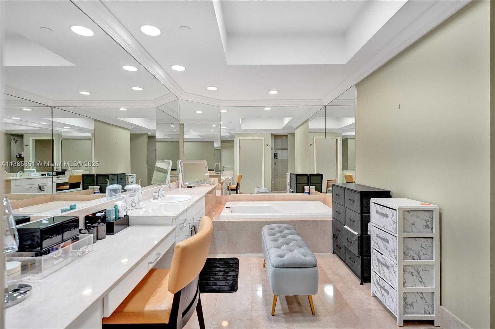 21150 Point Pl #1804 Aventura, FL 33180