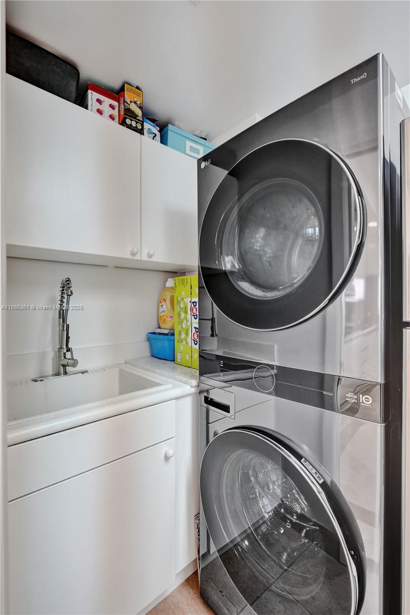 21150 Point Pl #1804 Aventura, FL 33180