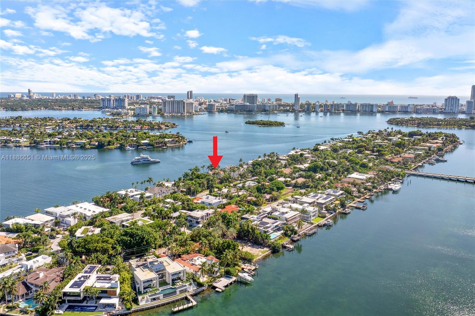 305 N Hibiscus Dr Miami Beach, FL 33139