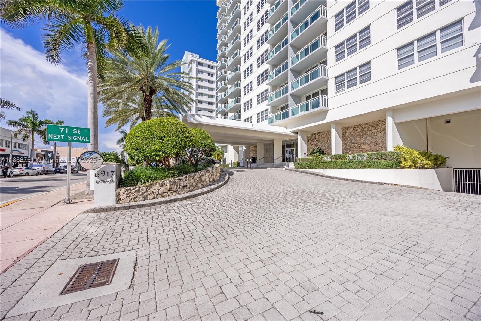 6917 Collins Ave #1522,Miami Beach, FL 33141