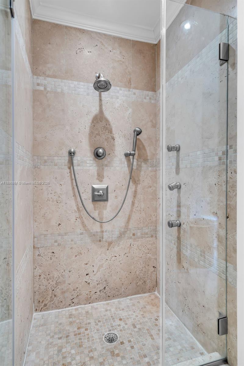 3435 Royal Palm Ave Miami Beach, FL 33140