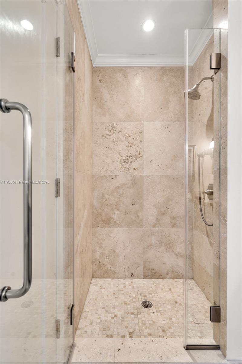 3435 Royal Palm Ave Miami Beach, FL 33140