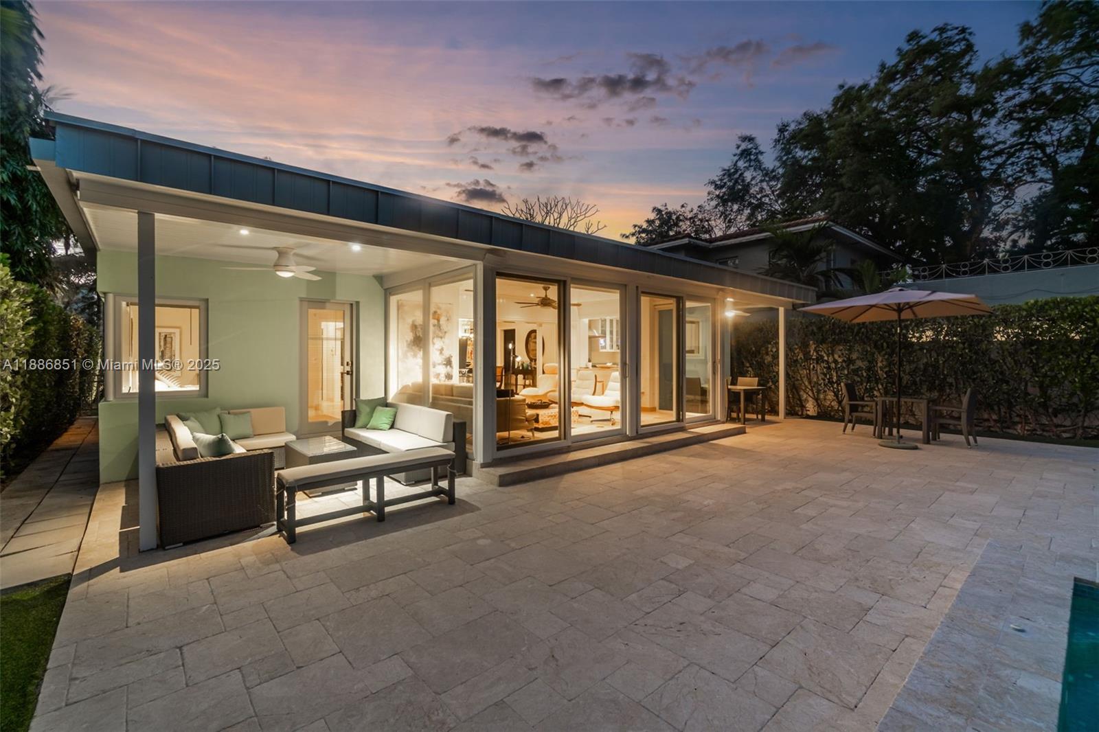 3435 Royal Palm Ave Miami Beach, FL 33140