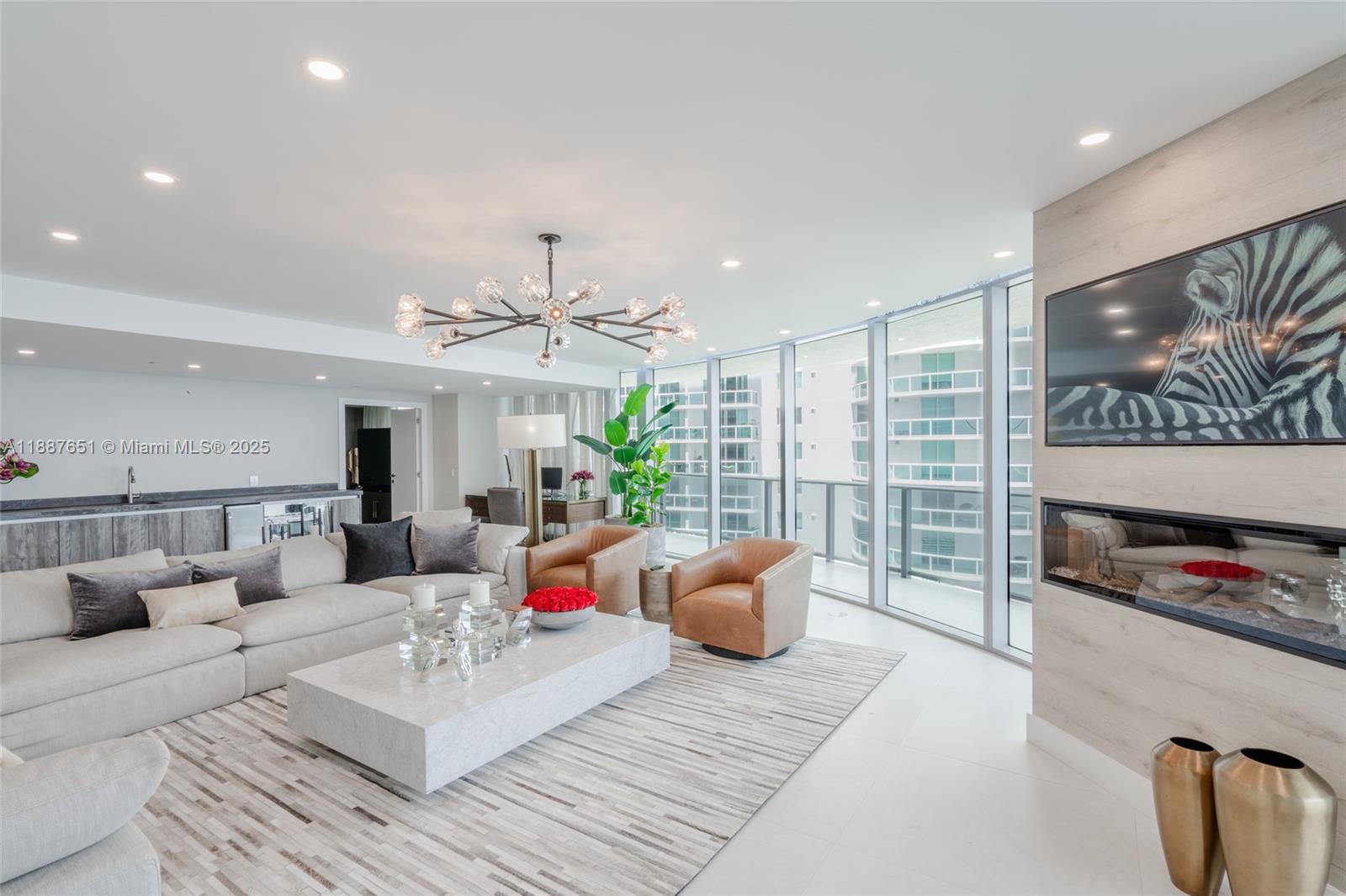 488 NE 18th St #2612/2615 Miami, FL 33132