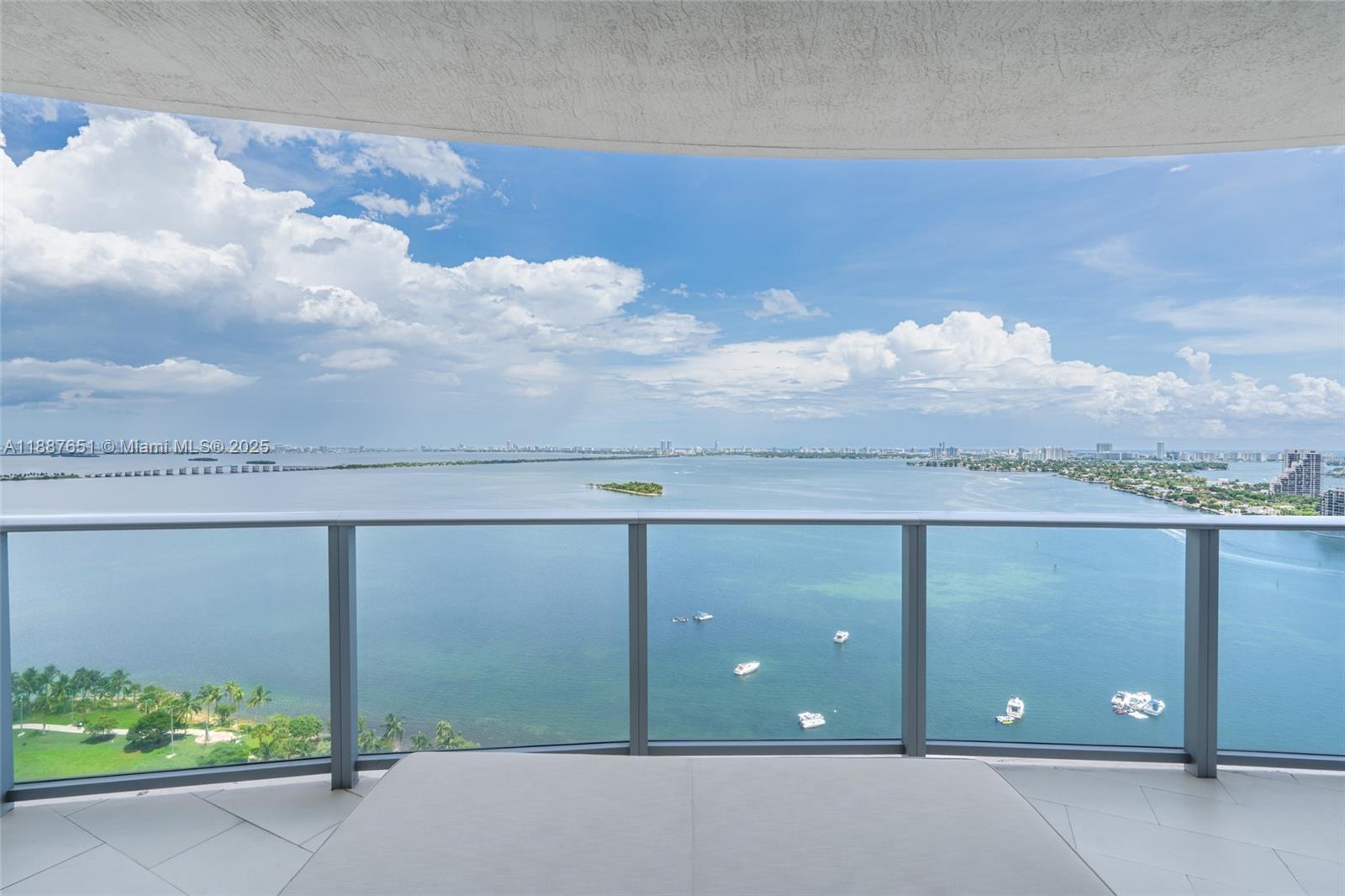 488 NE 18th St #2612/2615 Miami, FL 33132