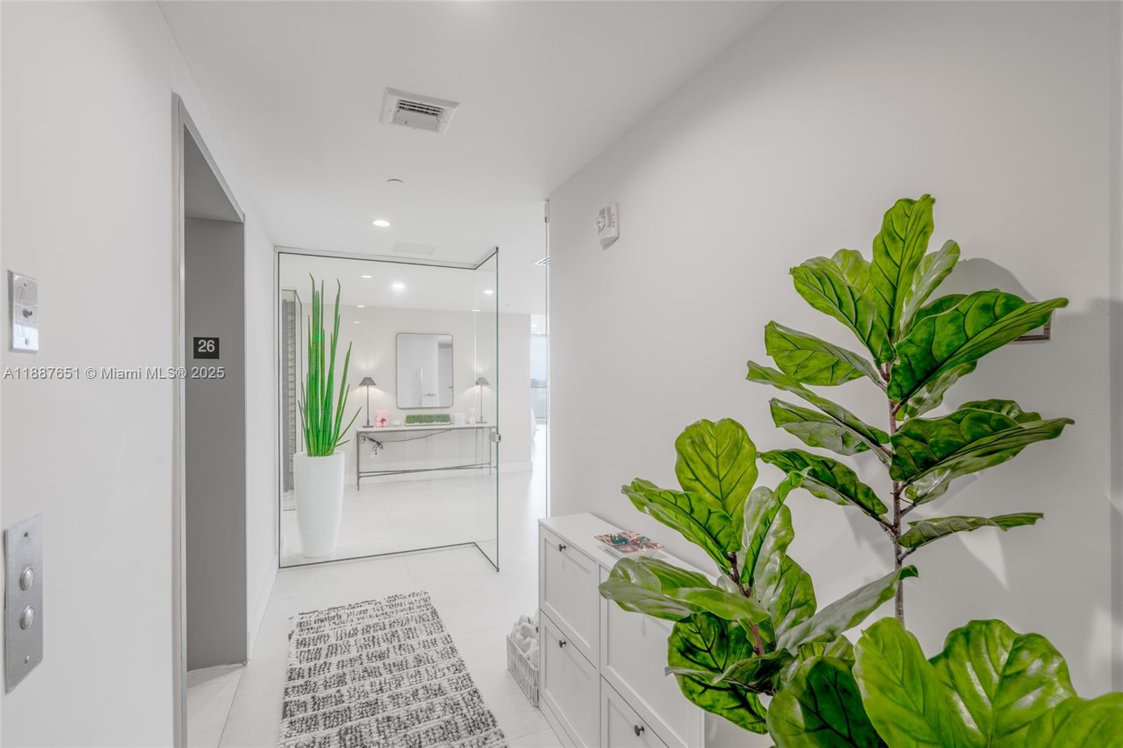 488 NE 18th St #2612/2615 Miami, FL 33132