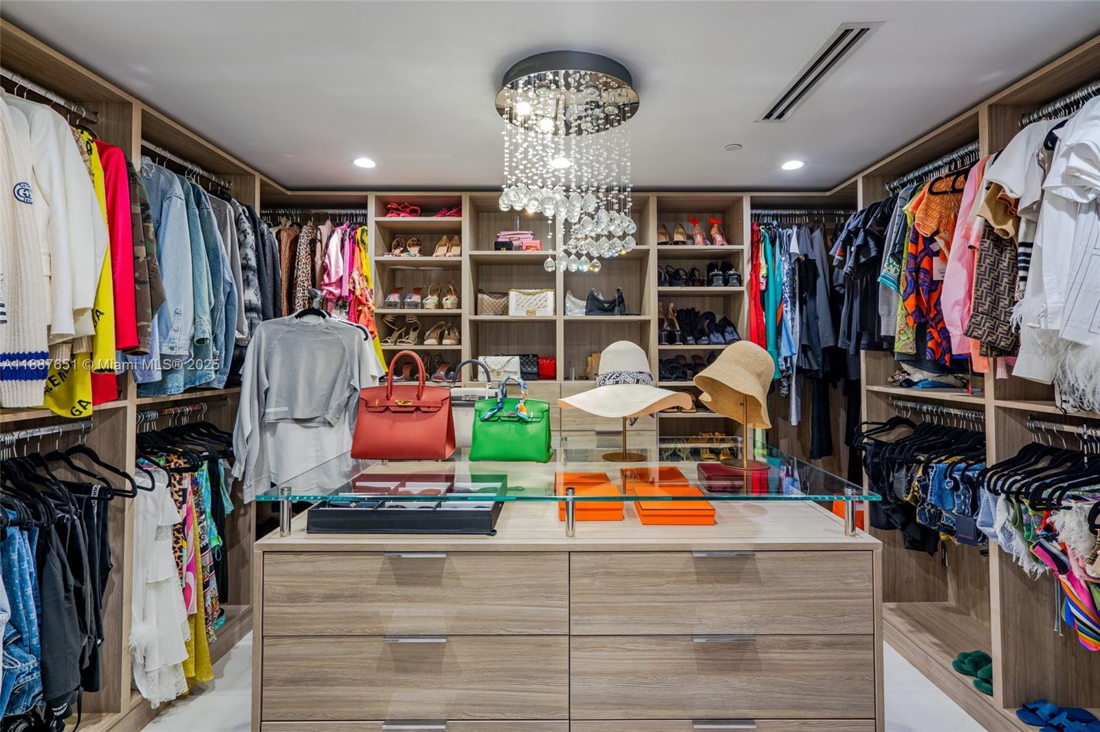 488 NE 18th St #2612/2615 Miami, FL 33132