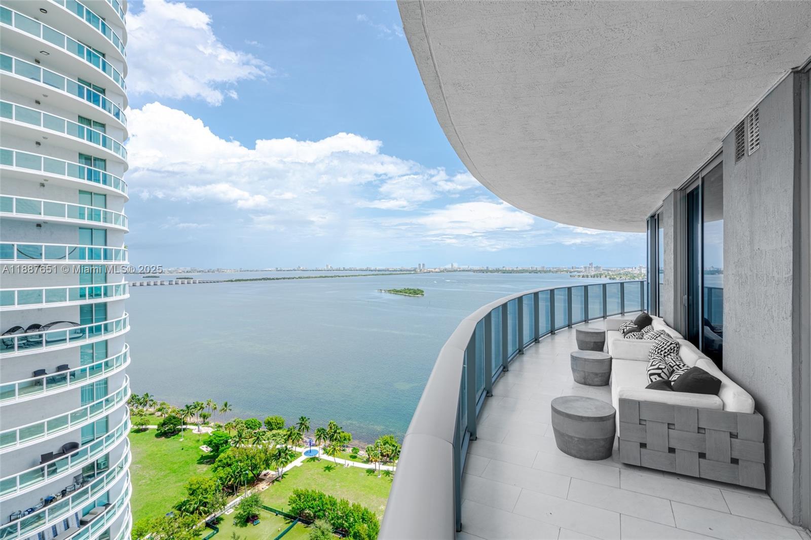 488 NE 18th St #2612/2615 Miami, FL 33132