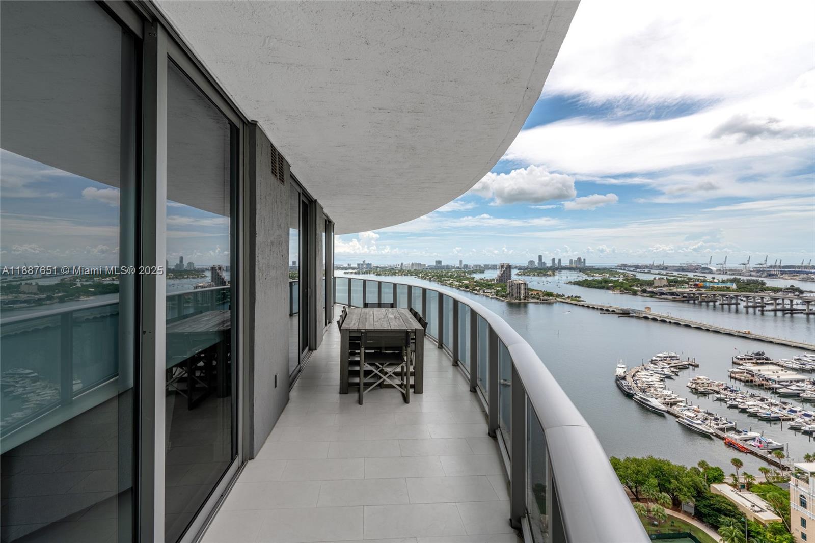 488 NE 18th St #2612/2615 Miami, FL 33132