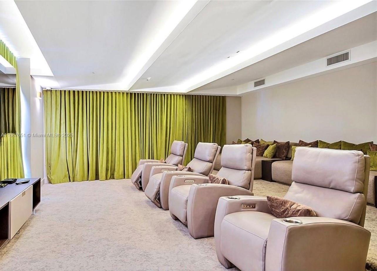 488 NE 18th St #2612/2615 Miami, FL 33132