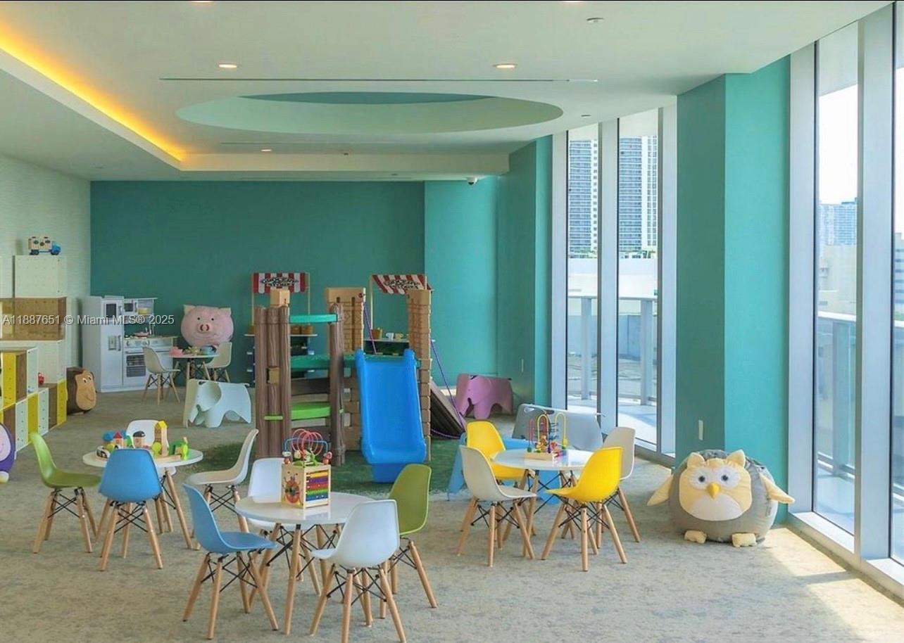 488 NE 18th St #2612/2615 Miami, FL 33132