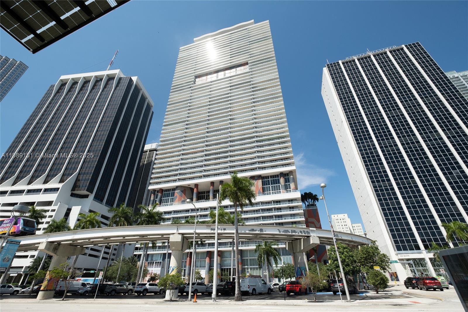 50 Biscayne Blvd #4305