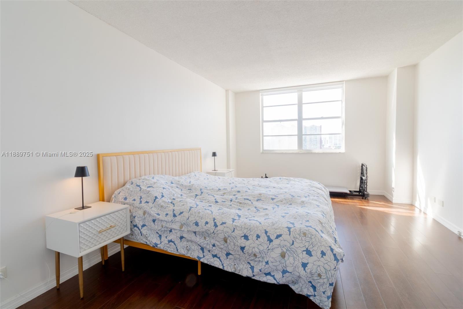 image Winston Towers19