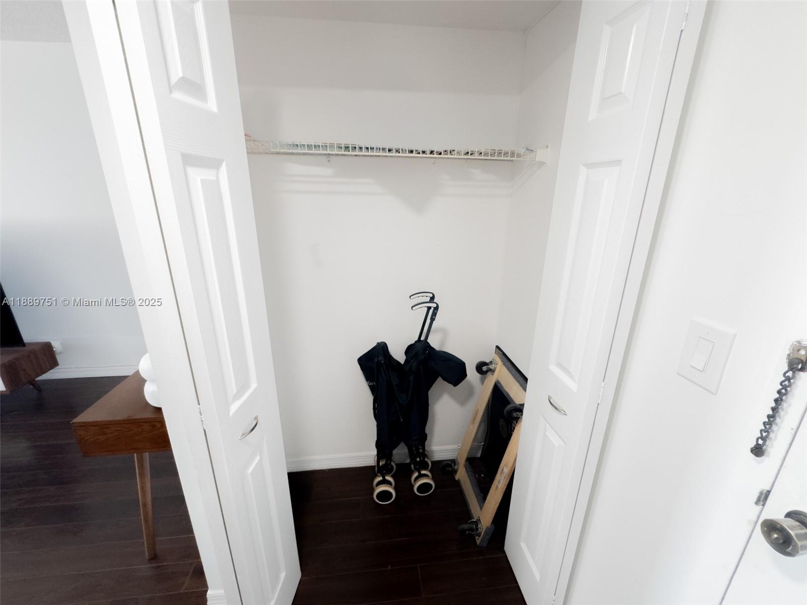 image Winston Towers22