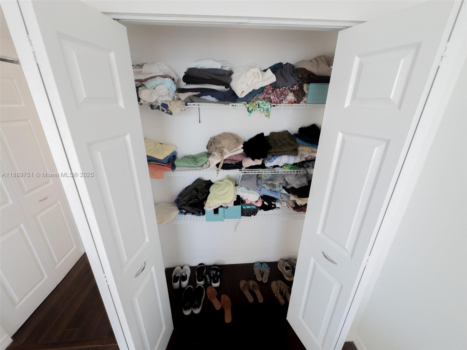 image Winston Towers23