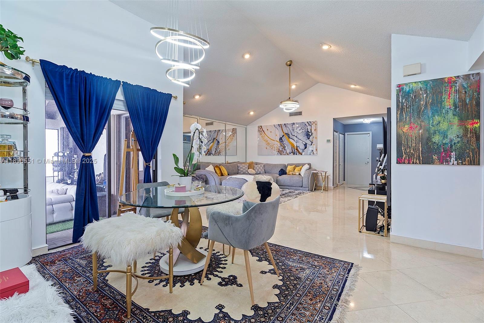 2330 Dover Weston, FL 33326