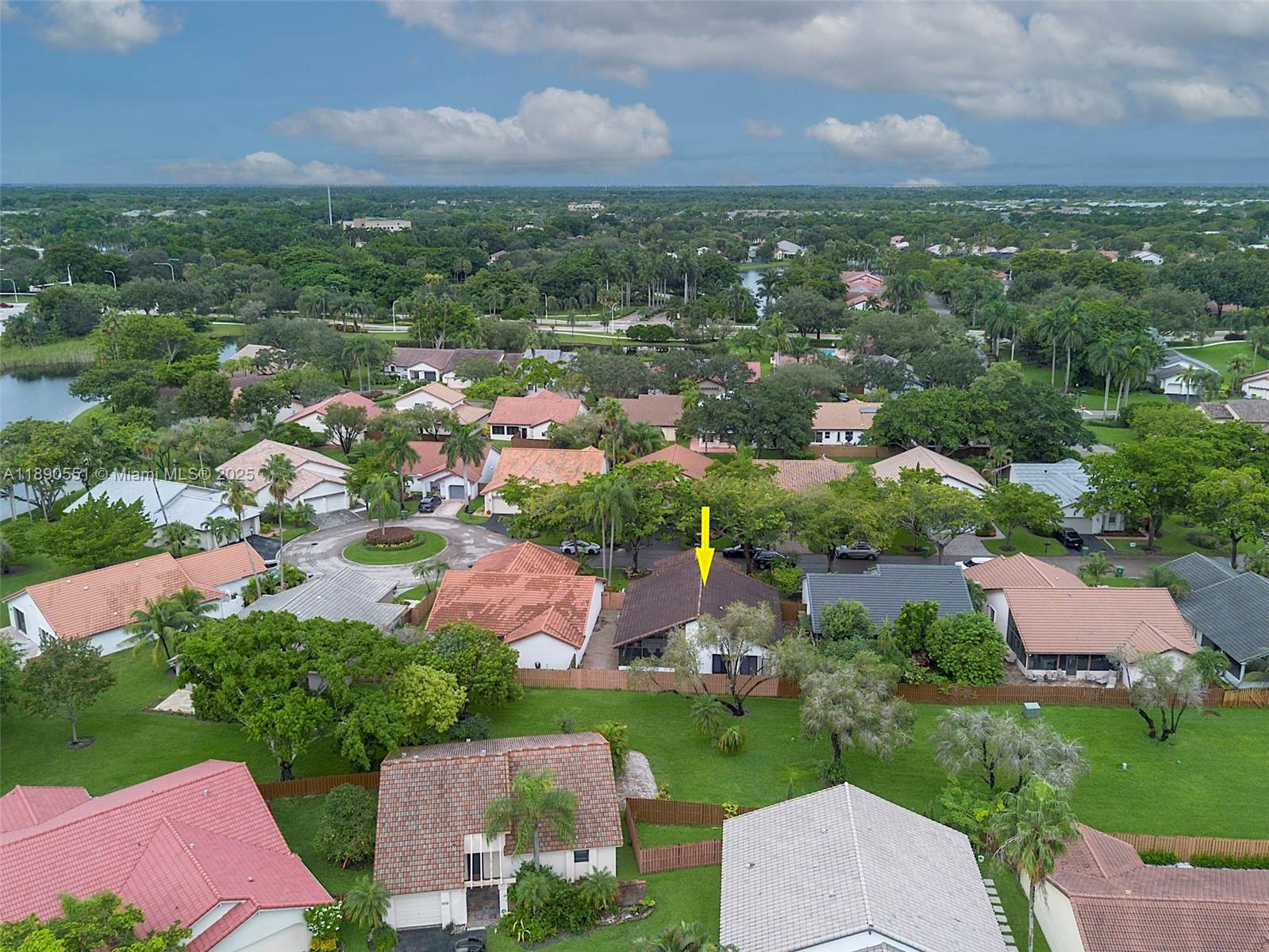 2330 Dover Weston, FL 33326