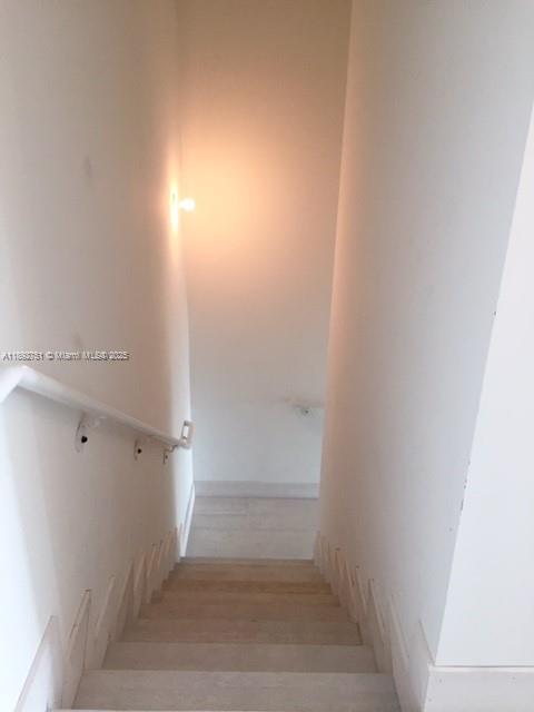 image 400 Sunny Isles12