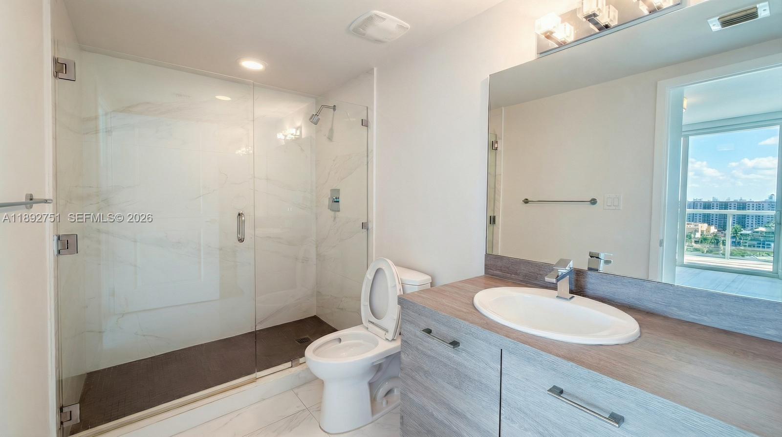 image 400 Sunny Isles17