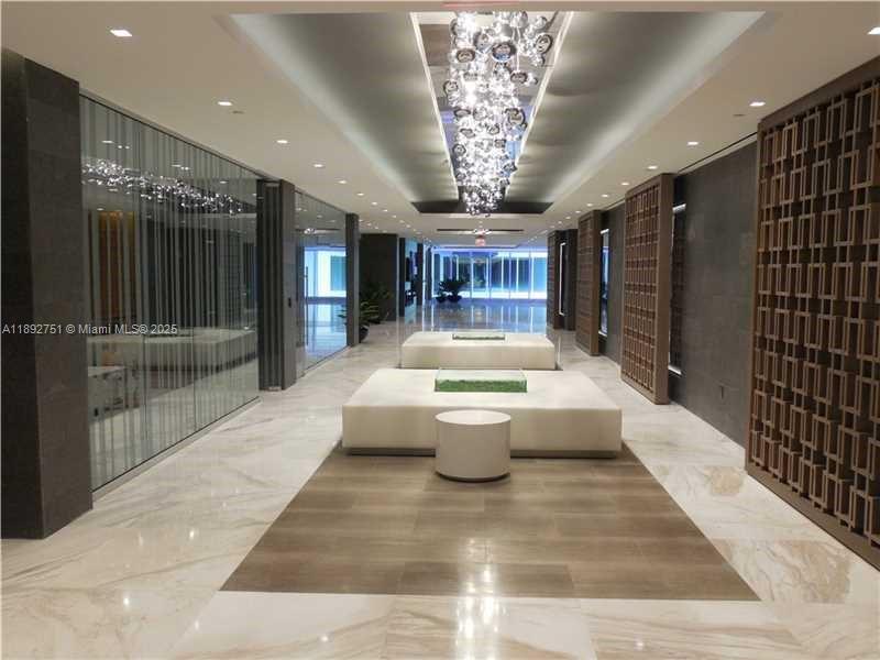 image 400 Sunny Isles1