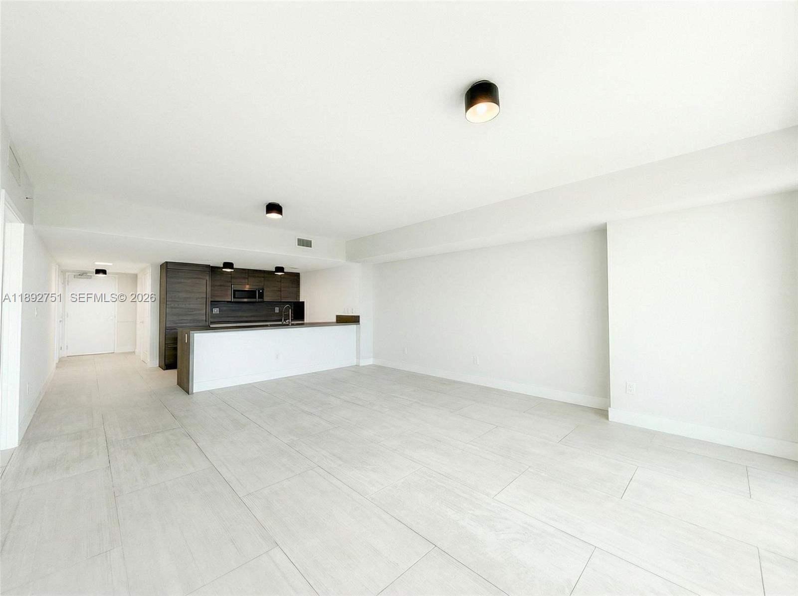 image 400 Sunny Isles19