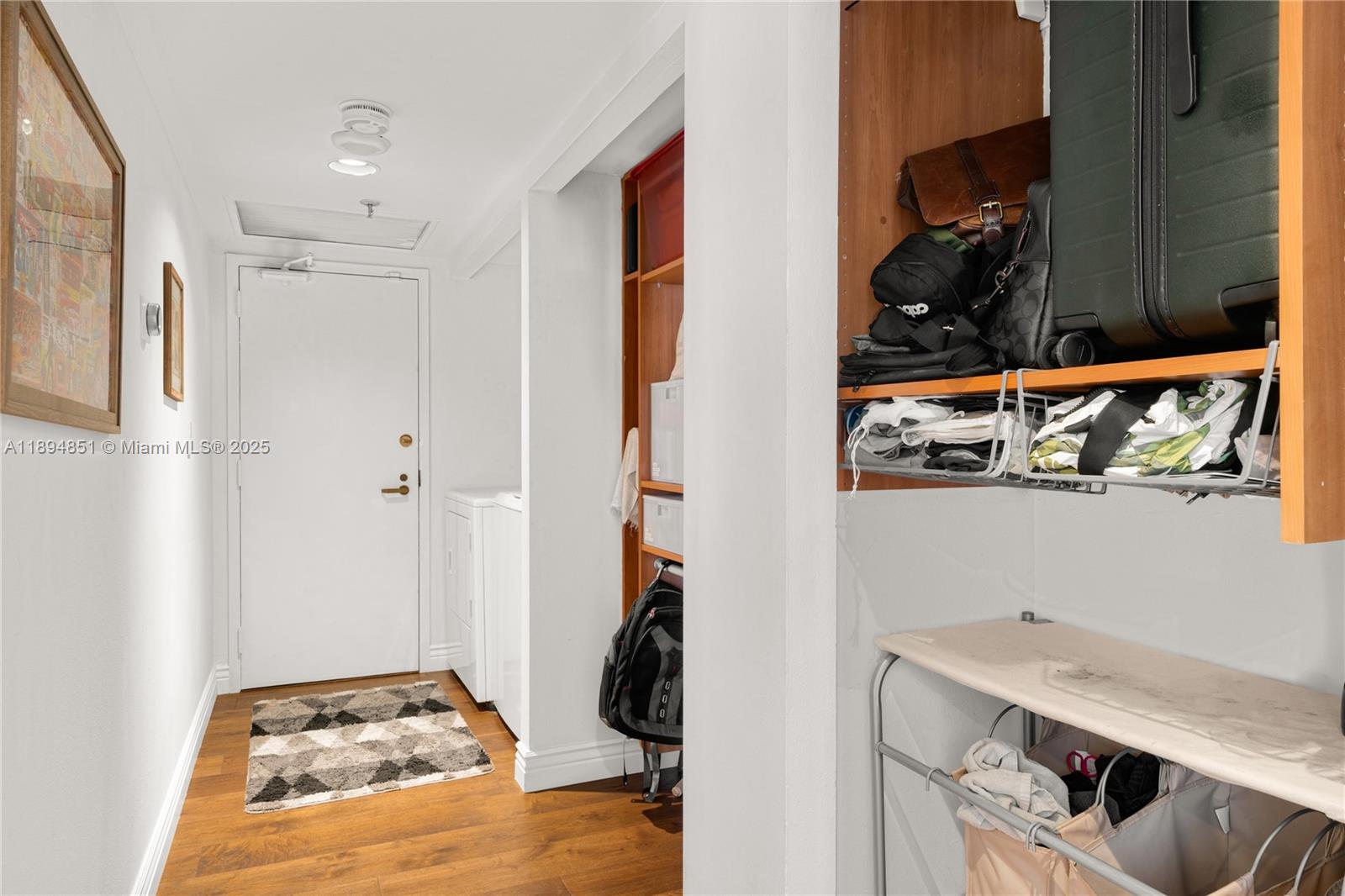 520 Brickell Key Dr #APH00 Miami, FL 33131